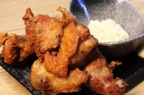 中日韩美炸鸡测评视频,口感与文化的碰撞